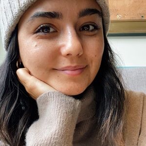 Meet your Posher, Carly